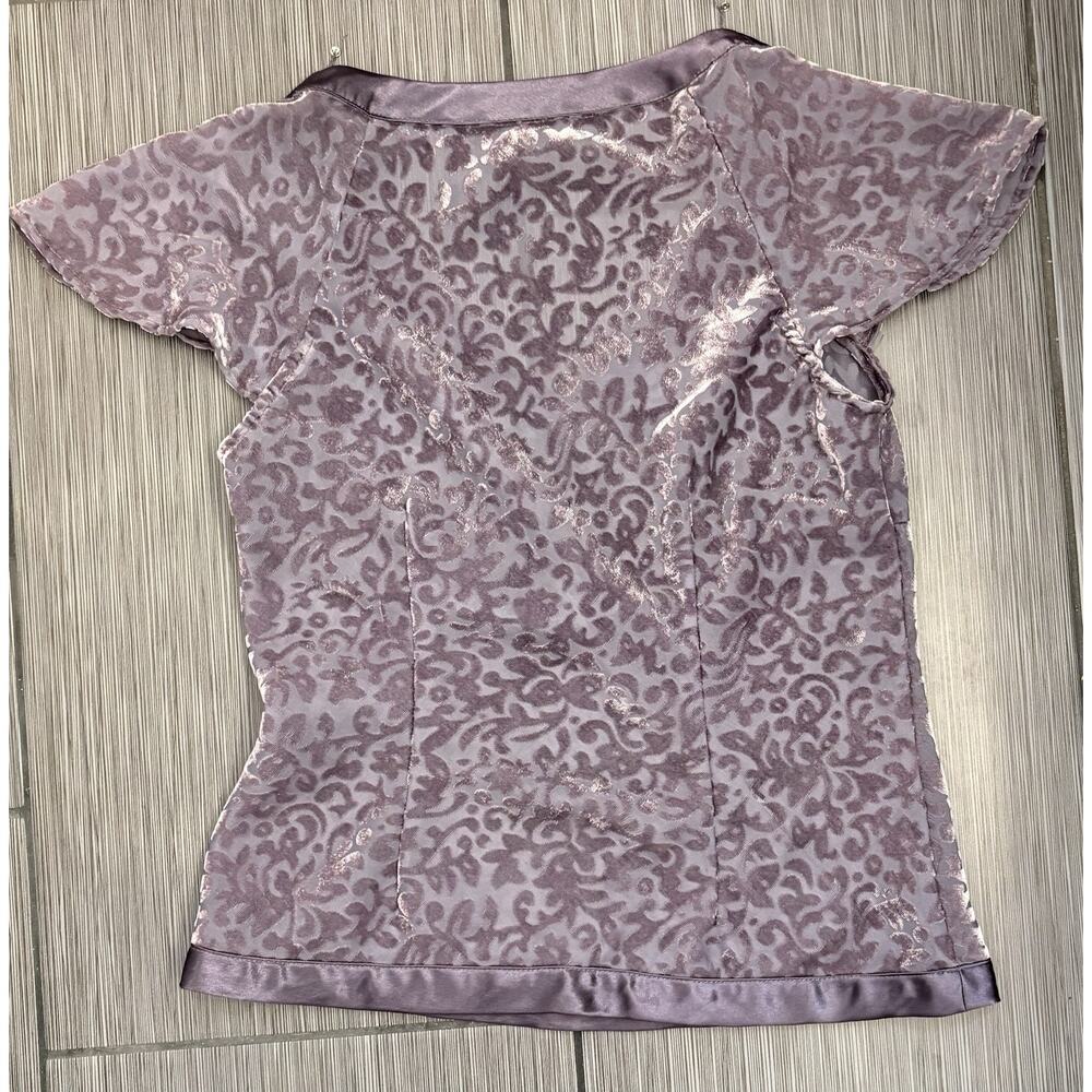 Daisy Fuentes Moda Gray Sheer Satin Trim Babydoll Blouse Velvet Burnout Small - Picture 4 of 5